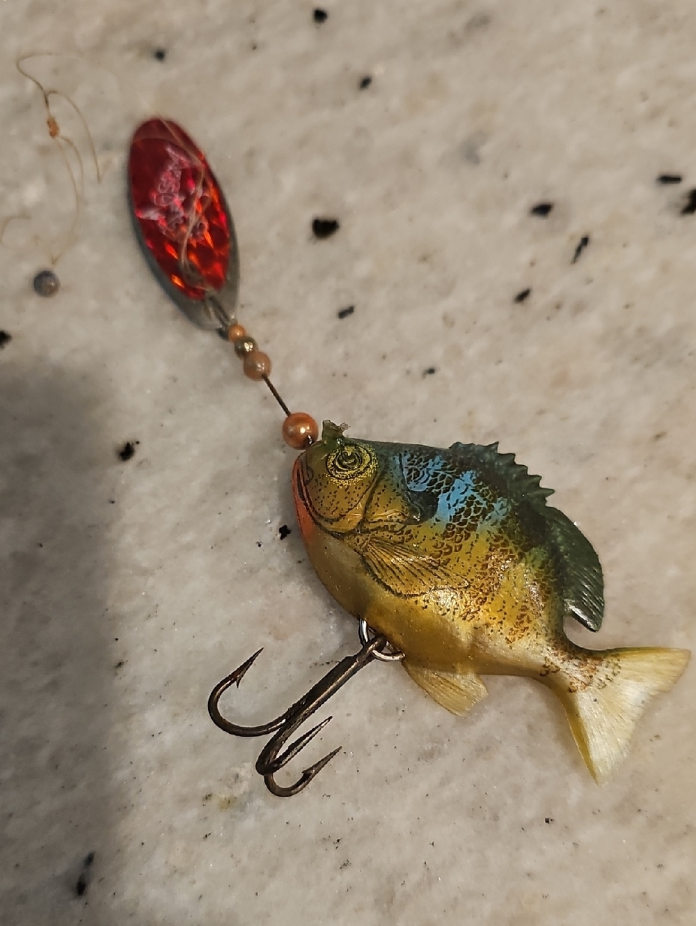 Multicolor Fish-Shaped Fishing Lure for Freshwater Angling